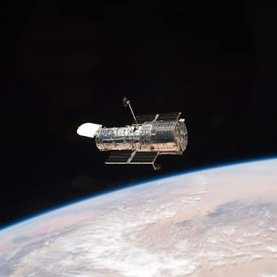 Telescópio Hubble aparentemente ‘morreu’ de vez. Telescópio Hubble aparentemente ‘morreu’ de vez.