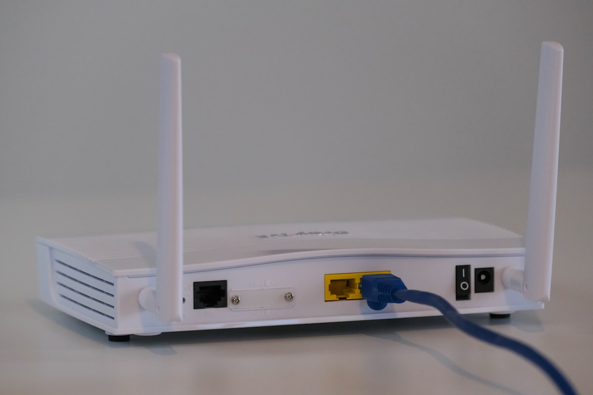 Wi-Fi 7 em 2026: roteador moderno e conexao de alta velocidade